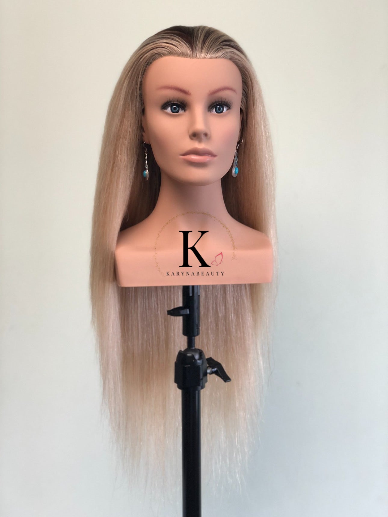 Maniquí karynabeauty